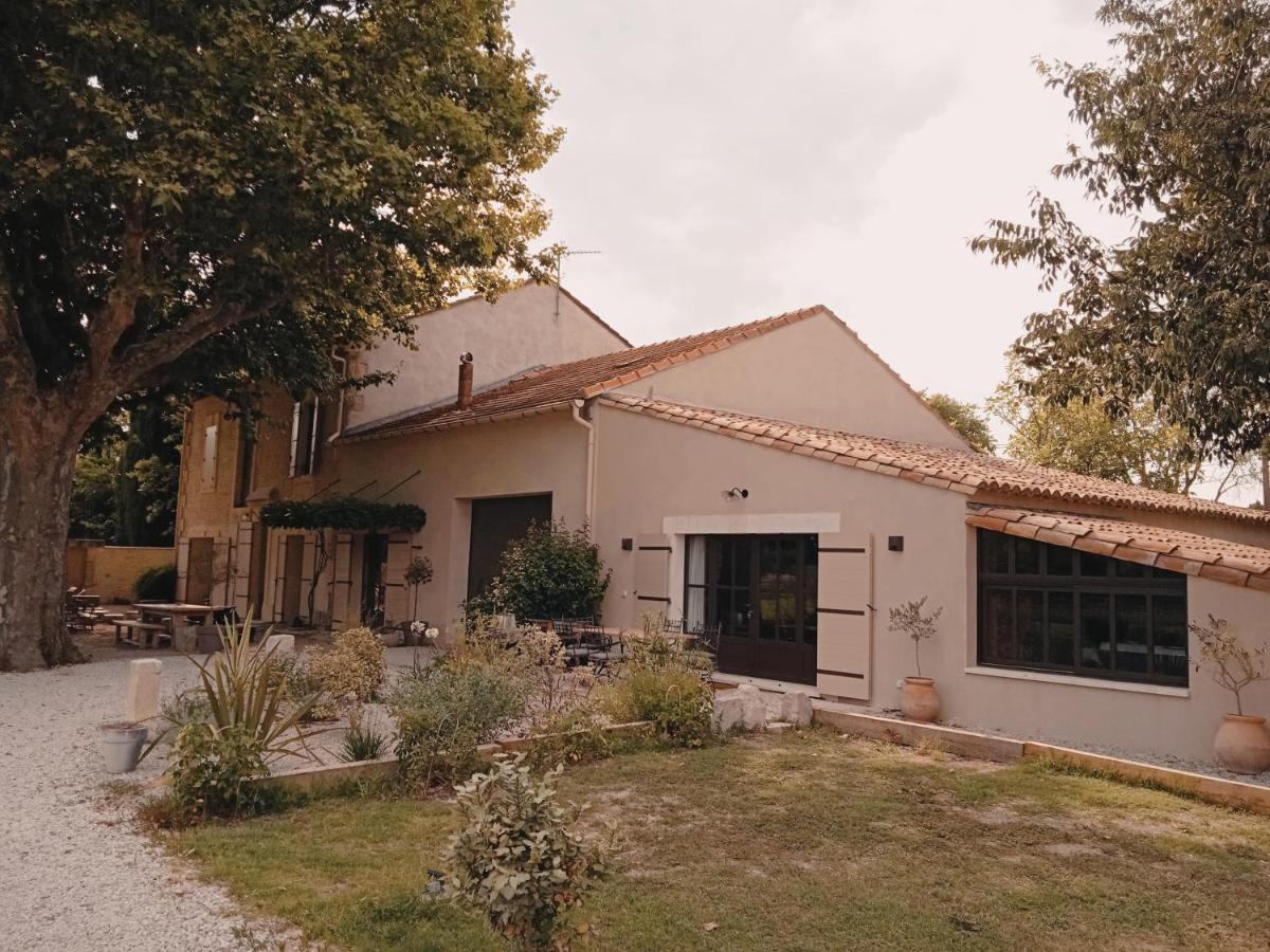 Gite du Mas de la Finière Châteaurenard Extérieur photo