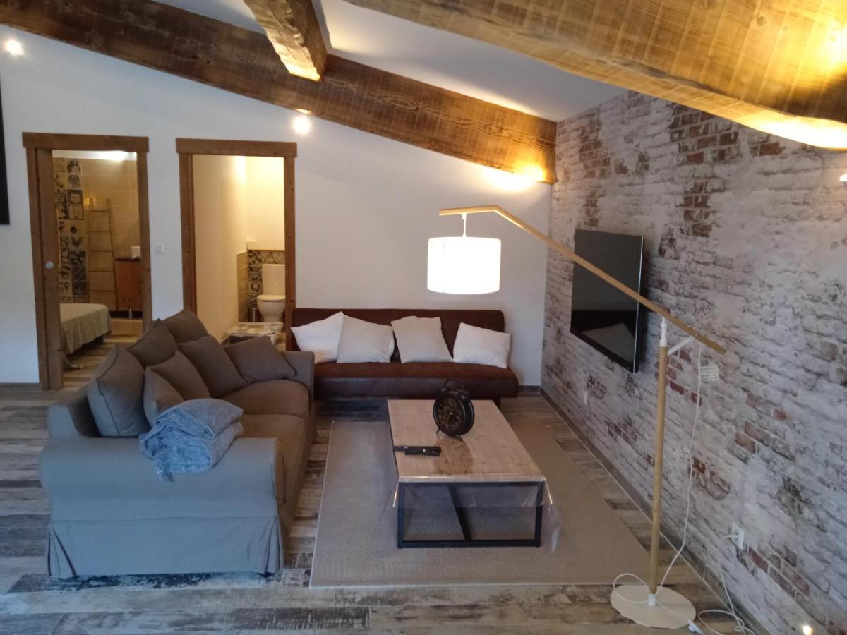Gite du Mas de la Finière Châteaurenard Extérieur photo